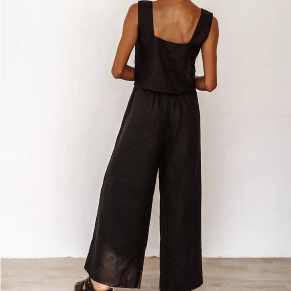 Aura the Label Sleeveless Linen Boxy Crop Top Linen | Black | XS - Picture 3 of 4